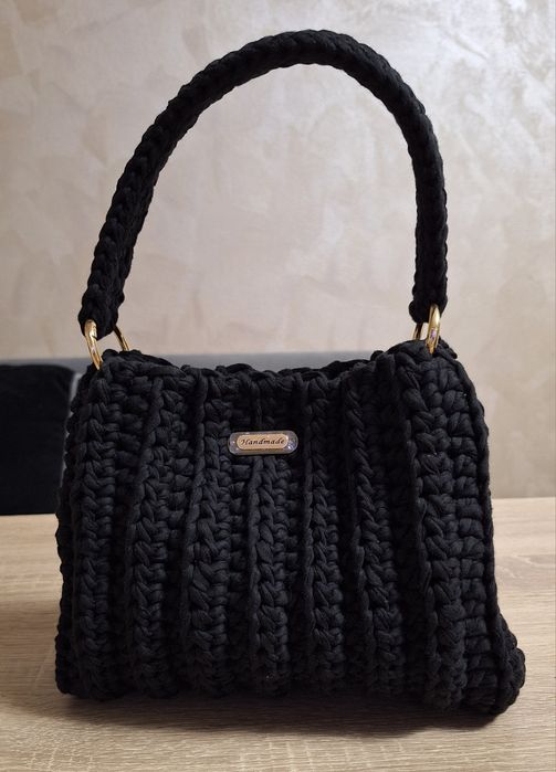 Ръчно плетени чанти