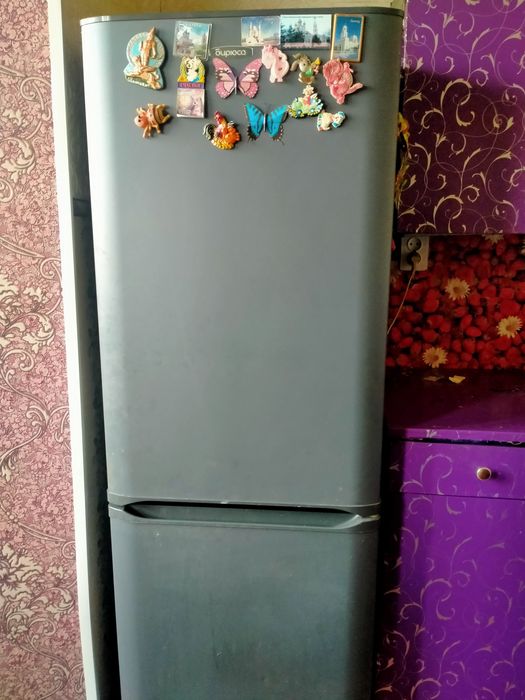 Продам холодильник