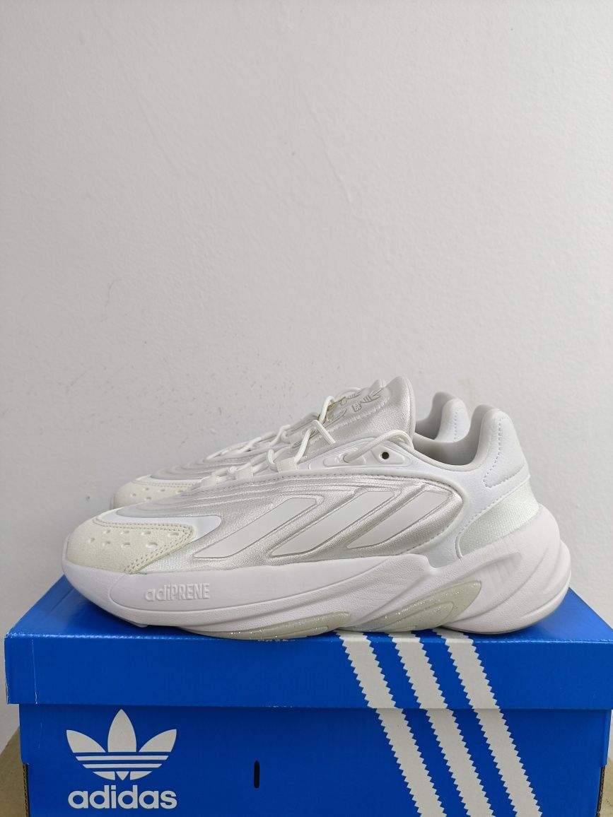 Adidas Ozelia номер 40 и 41 1/3