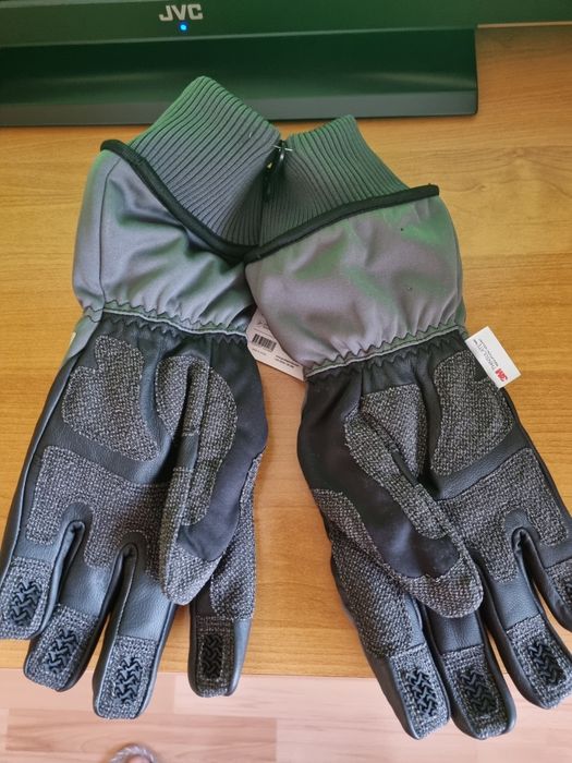 Vand manusi de iarna Guide noi