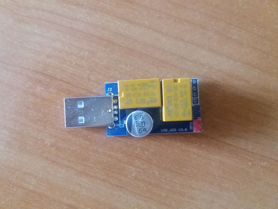 Флашка USB Watchdog за рестартиране на забили компютри