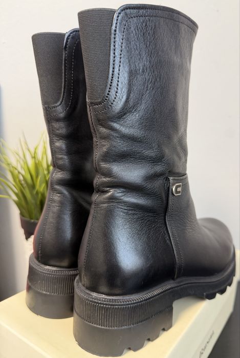 Дамски боти от естествена кожа