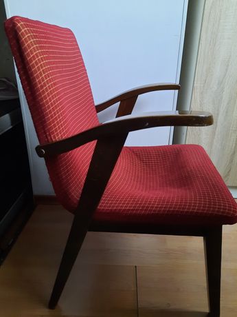 Продаю кресло антиквариат