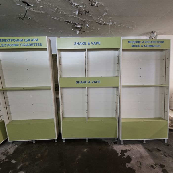 Стъклени витрини с LED осветление!