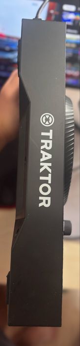 Traktor Kontrol S2 MK3 DJ controller - stare foarte bună.