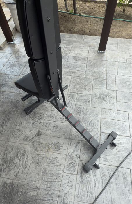 Banca reglabila pentru ridicari greutati (Piept , umeri , spate , etc)