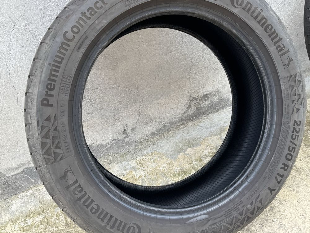 Продавам  гуми 225/50/17  Continental