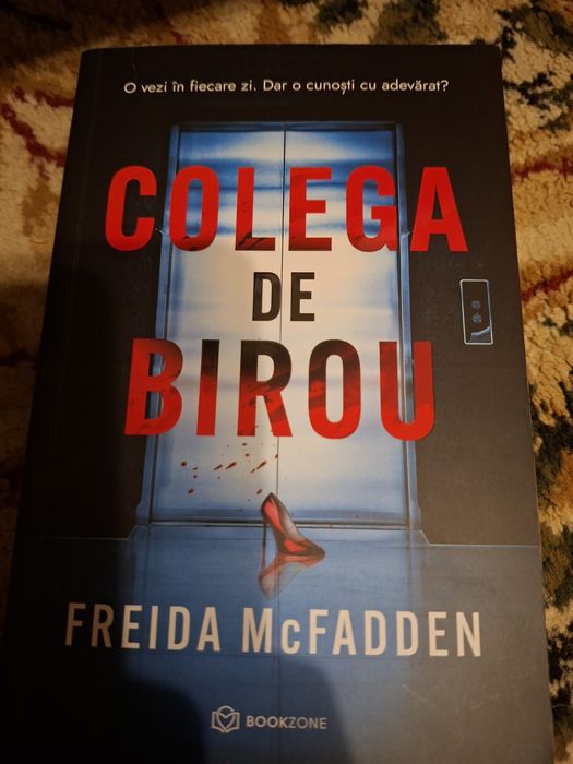 Colega de birou .