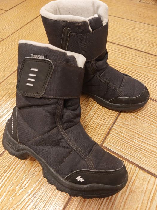 Cizme Quechua impermeabile mărime 29.
