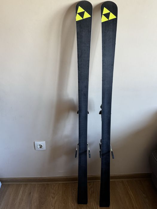 Състезателни ски  FISCHER GS 150