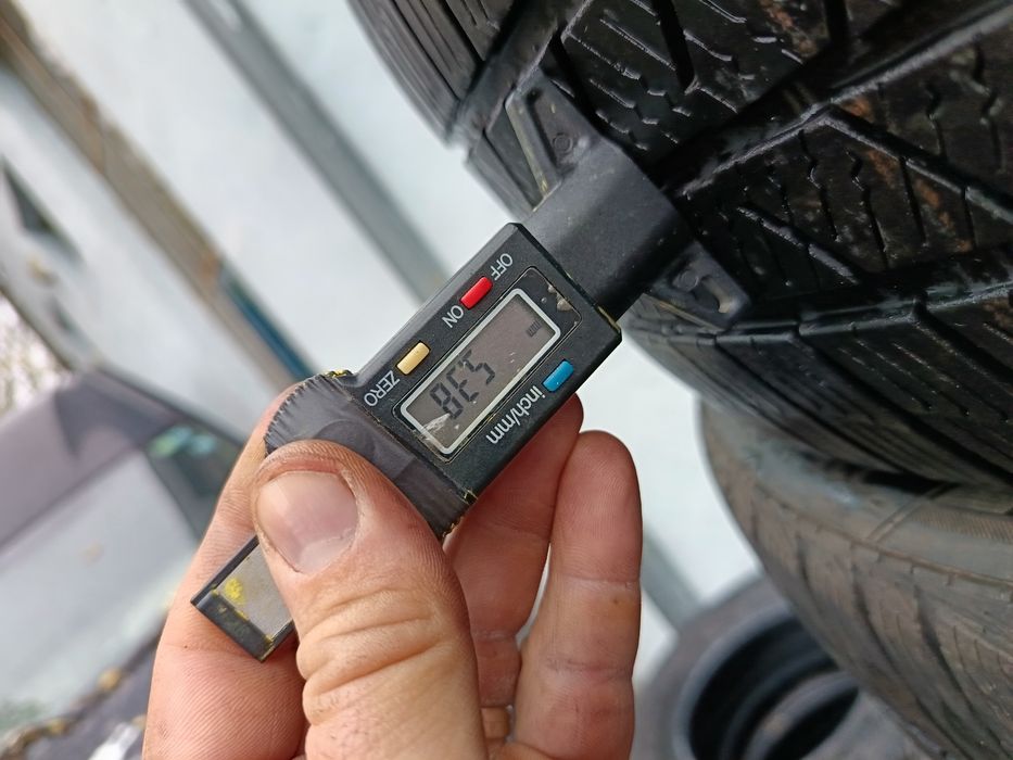 Anvelope MS iarna 215 50 17 barum. 2019 5.3-5.6mm