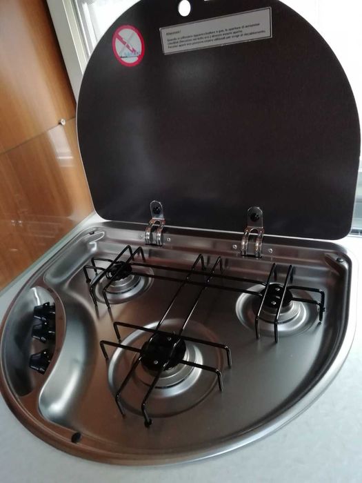 Каравана Фендт платин 470  2010год.