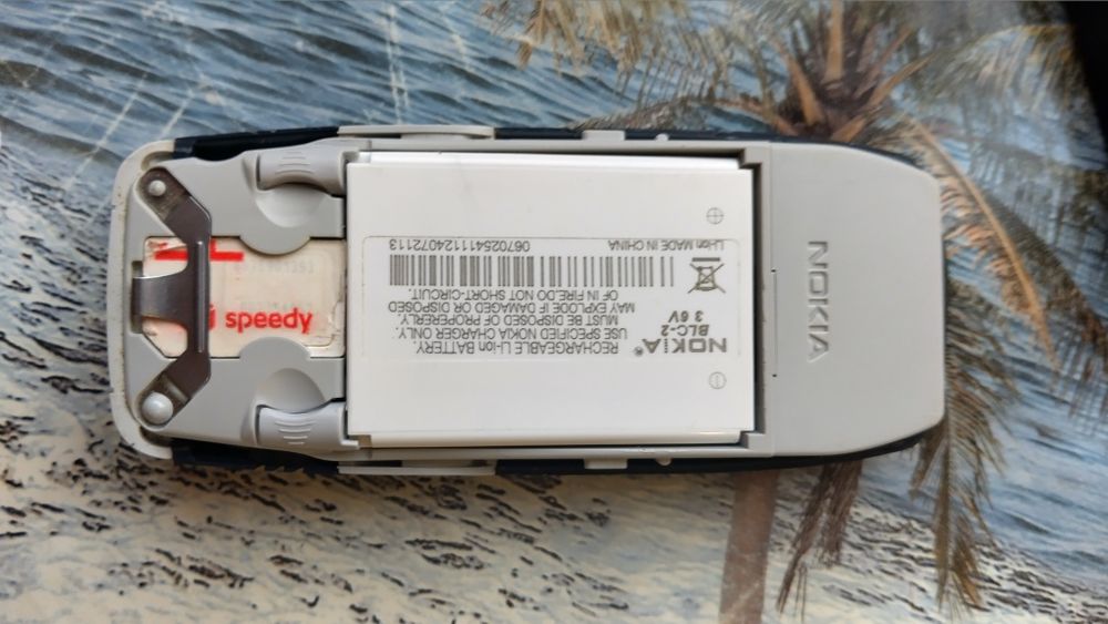 Телефони Нокия 3310 добре запазени с нови батерии