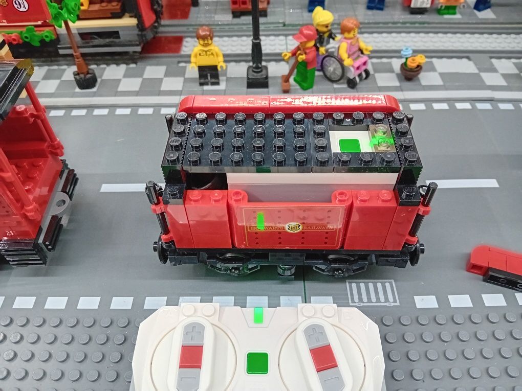 Lego 75955: Cu motorizare Hogwarts Express