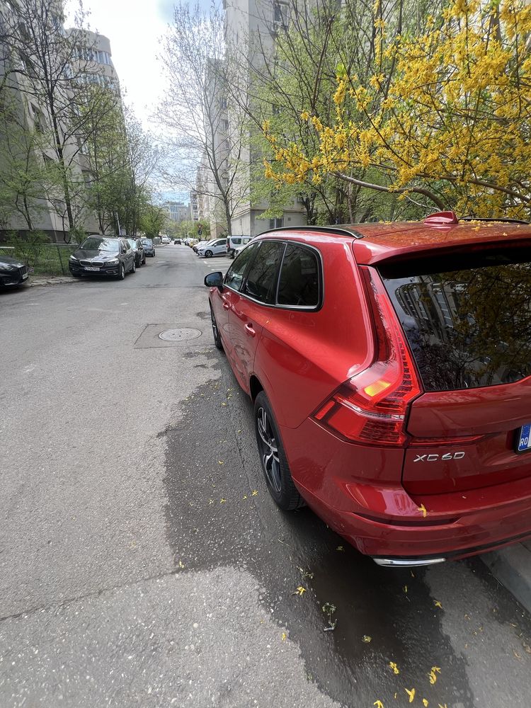 Volvo XC 60 Hybrid -motor T8 R design, 4x4 AWD