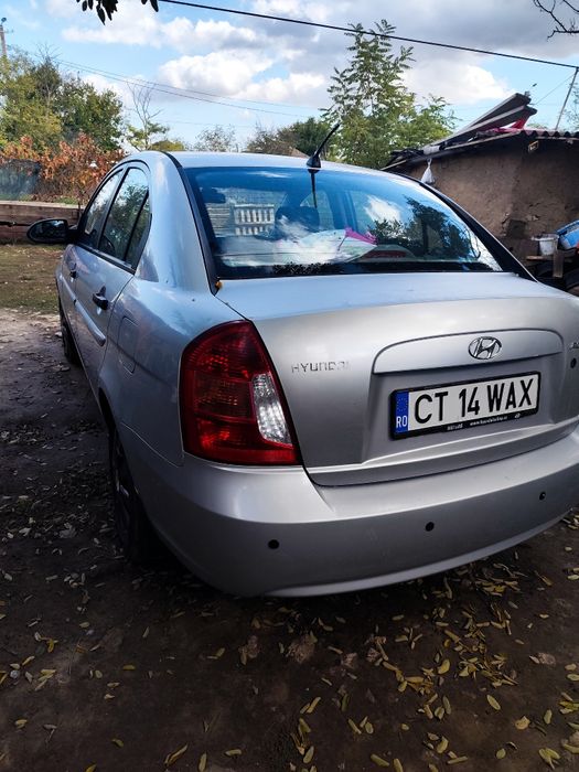 Vând Hyundai accent