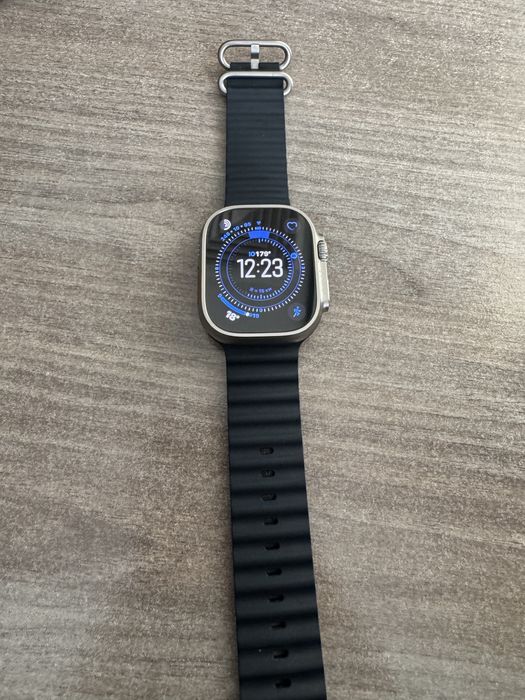Продам Apple Watch Ultra 49 mm