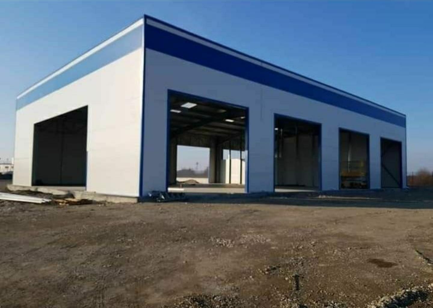 Producator hale metalice nu ezitați sa ne contactați 
ACCEPT VARIANTE
