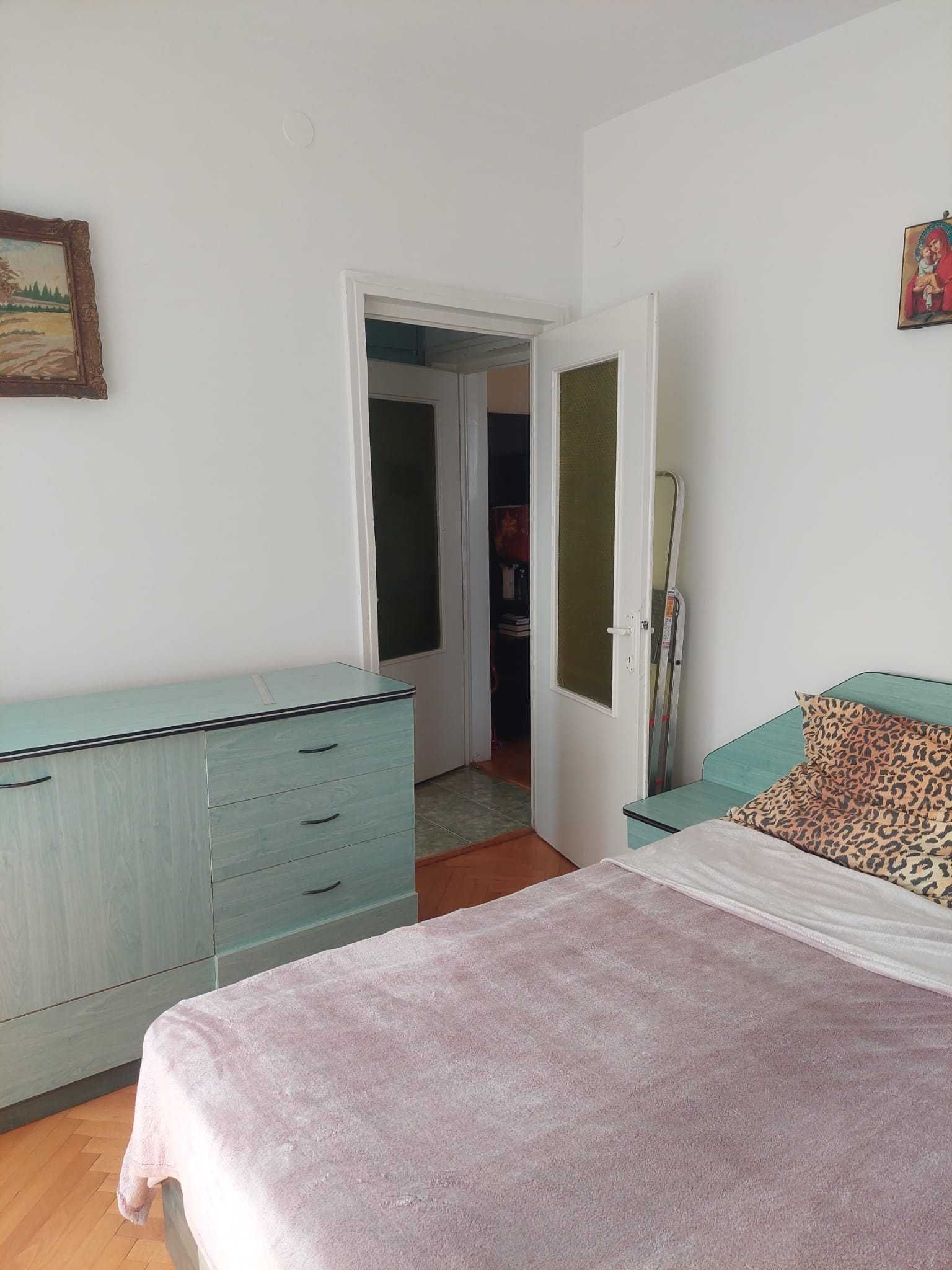 Vand ap. 2cam., central, bine orientat, zona linistita, bloc caramida