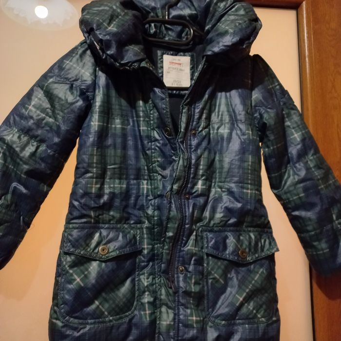 Vând geaca Esprit groasa 6-7 ani