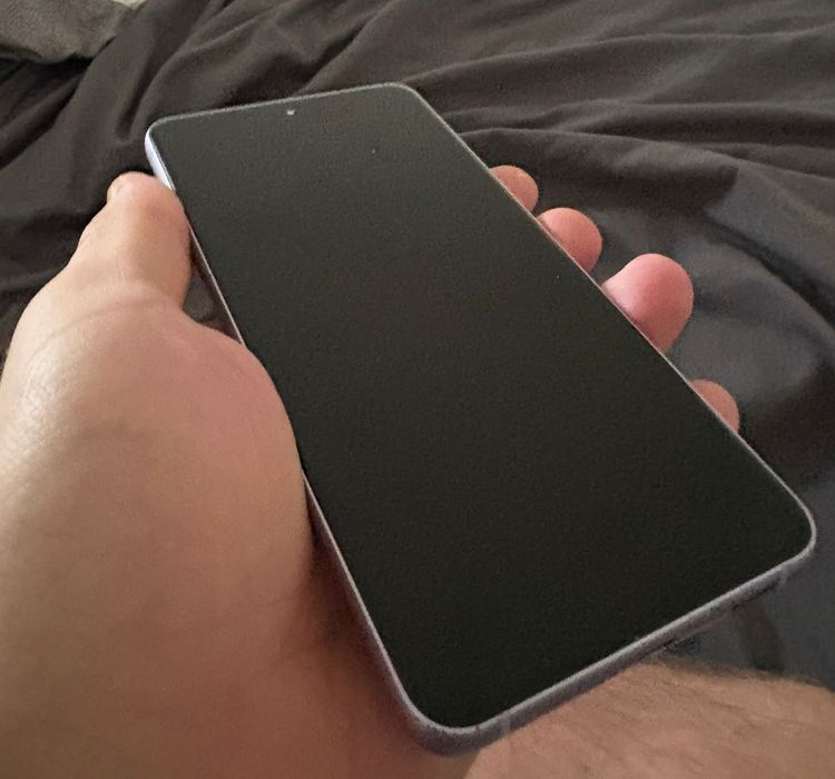 Vând Samsung Galaxy S21 FE 128GB, 8GB Ram