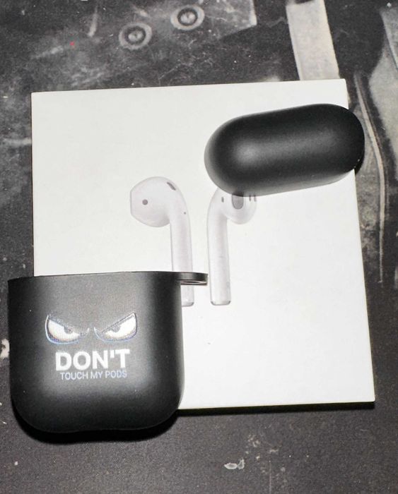 Продавам Apple AirPods 2
