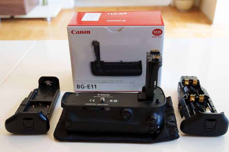 Продавам Canon Battery grip BG-E11 за Canon 5D Mark III