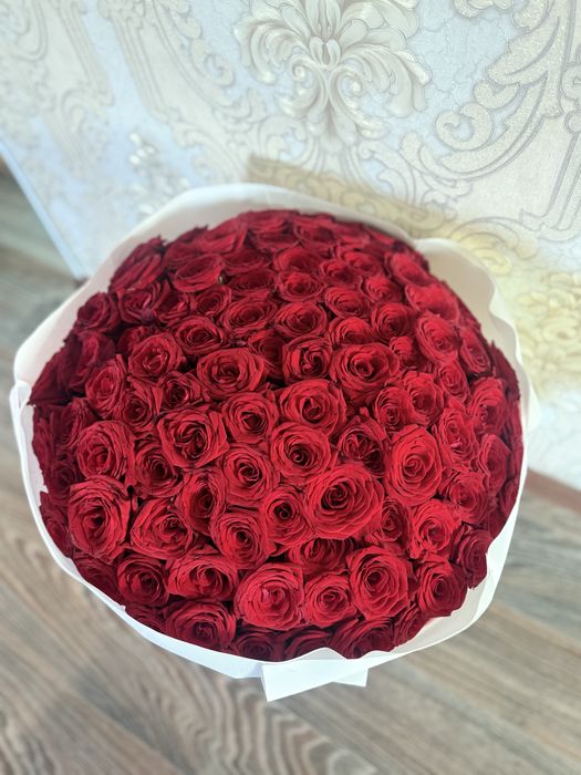 Продам цветы 101 роз