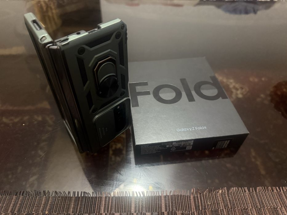 Samsung z fold 4