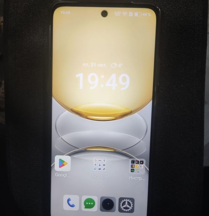 Продам новый Realme c75