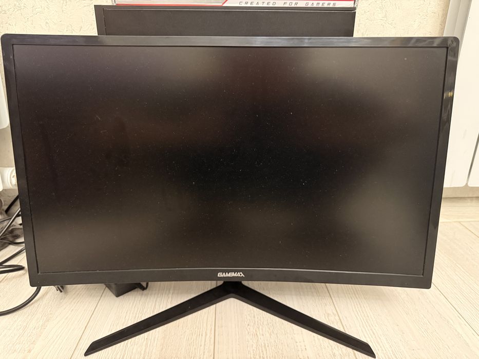 Продам игровой монитор GameMax 23.6” 144Hz (изогнутый)