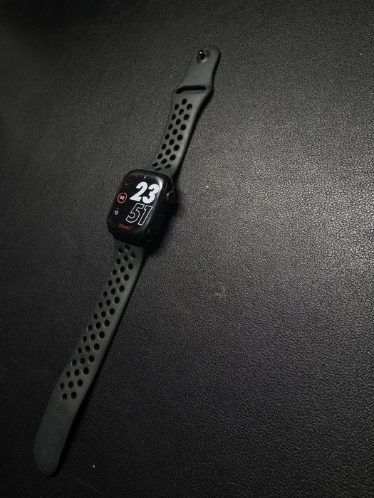 Apple watch 7 Nike Edition