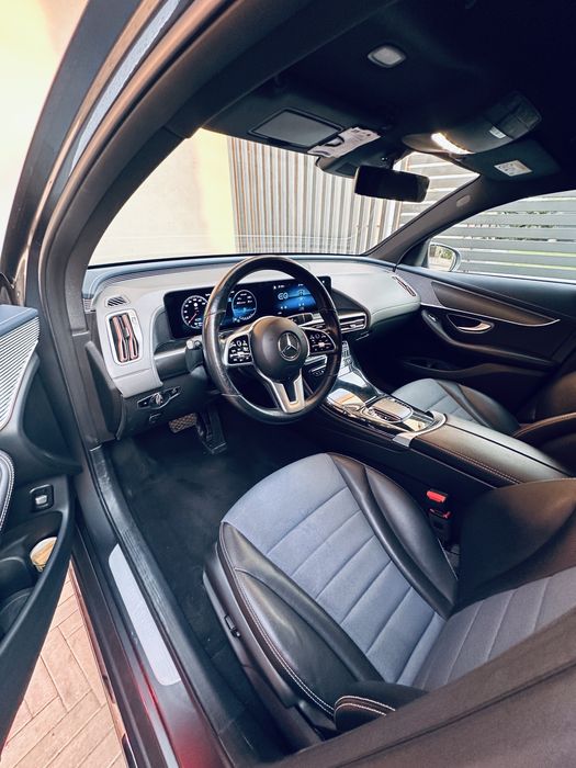 Mercedes EQC 400 4x4 2022 pret fara TVA
