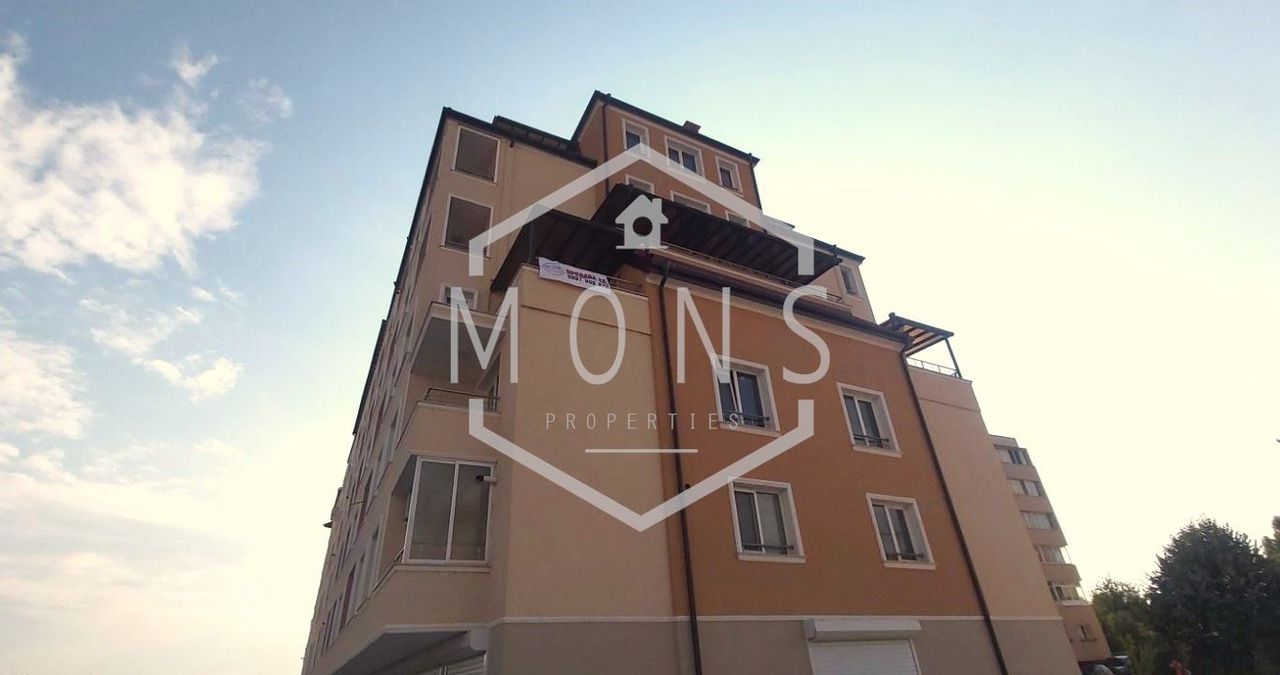 Продава се Многостаен апартамент в Севлиево - 173 кв.м за 694 €/кв.м - Снимка #1