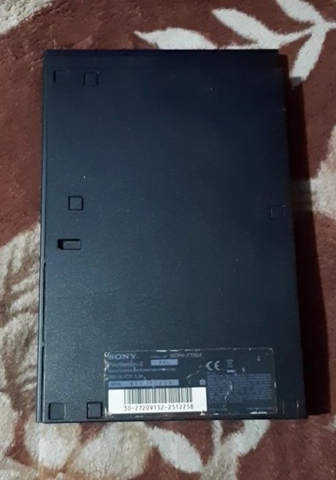 Vând PlayStation 2 stare bună funcționabil