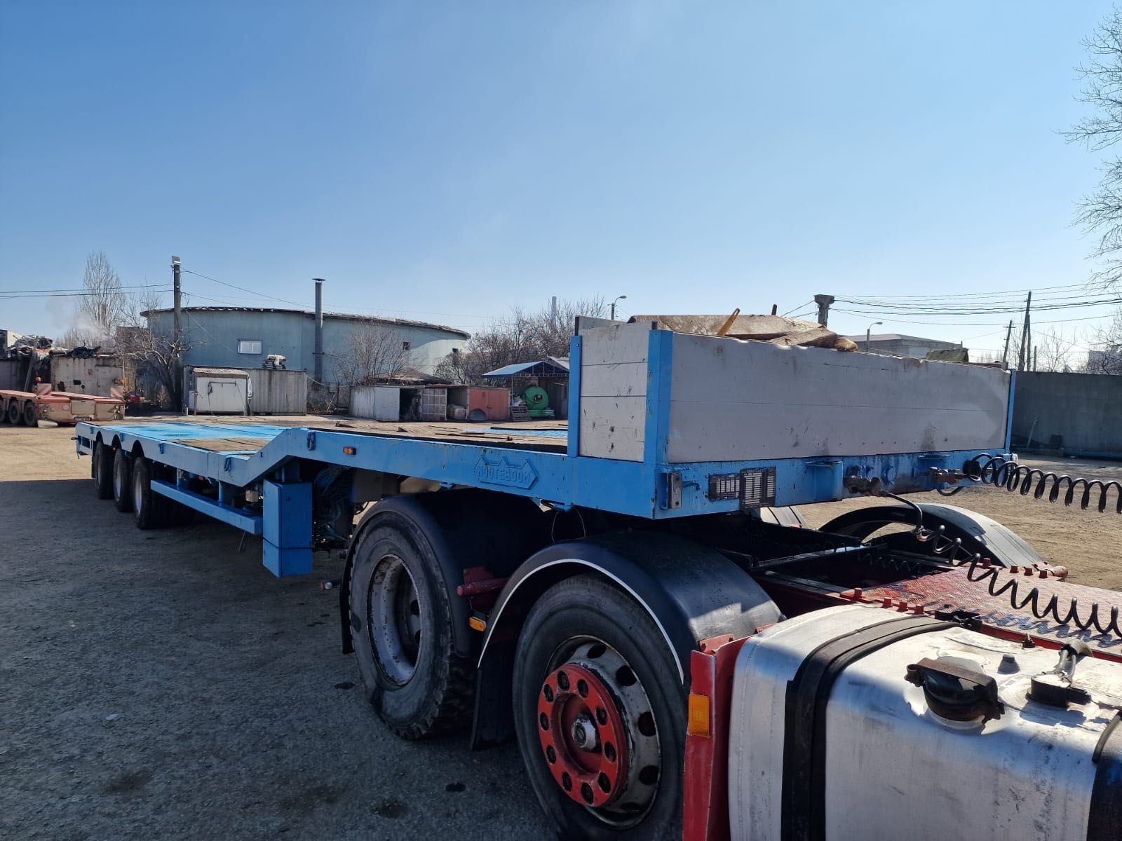 Trailer hidraulic extensibil 27 m