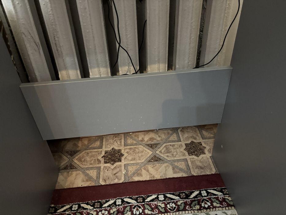 Продается Стол в новом состояний