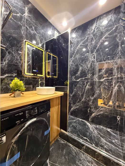 Продам квартиру Буюк ипак йули 1в2/3/5 35м2