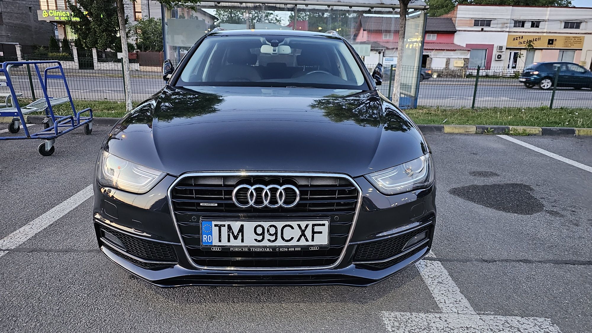 Audi A4 B8 facelift Avant 2.0 S-Tronic Quattro 3xSLine