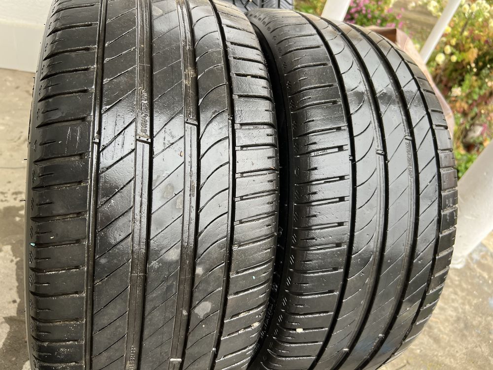 235/40/18 Kleber 2бр летни