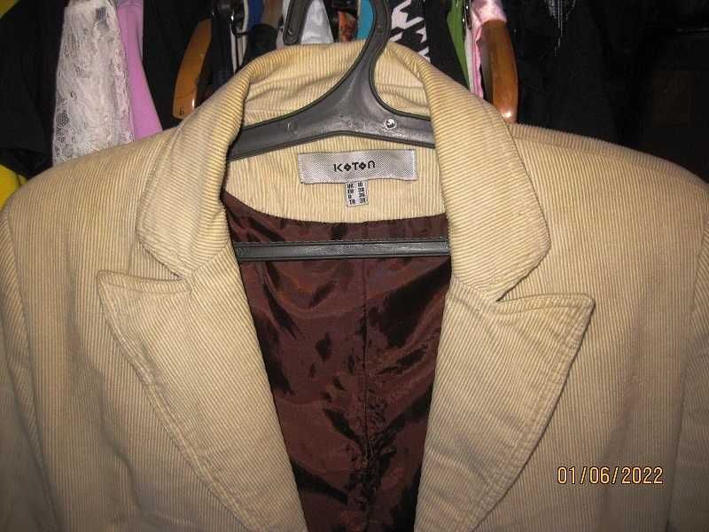 Микро вельветовый пиджак, на 42-44 размеры - 6,000 тенге