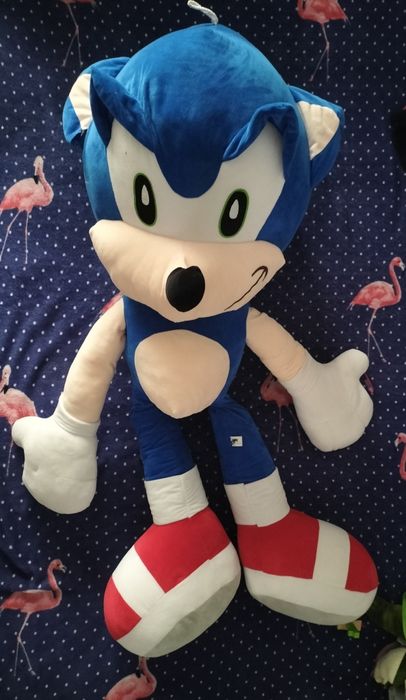Plus Sonic the hedgehog