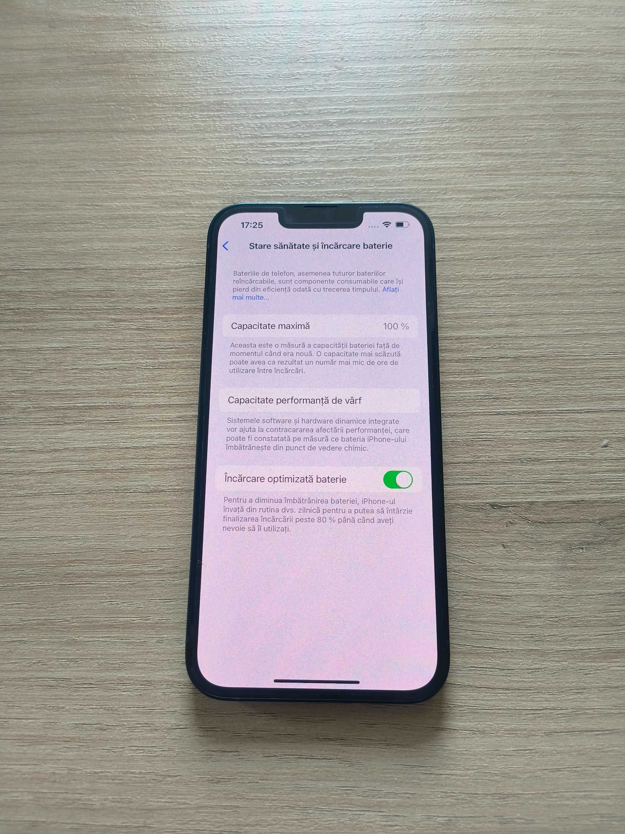 iPhone 13 128GB viața bateriei 100%