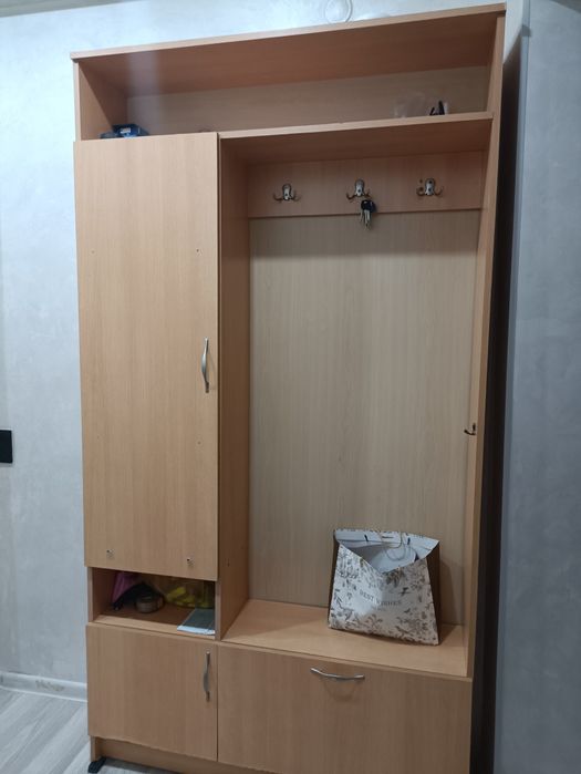 Продам шкаф б/у.