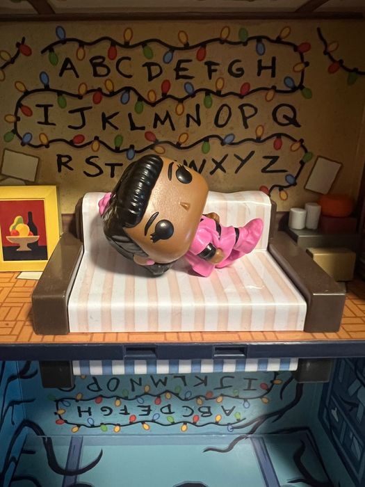 kinder joy stranger things