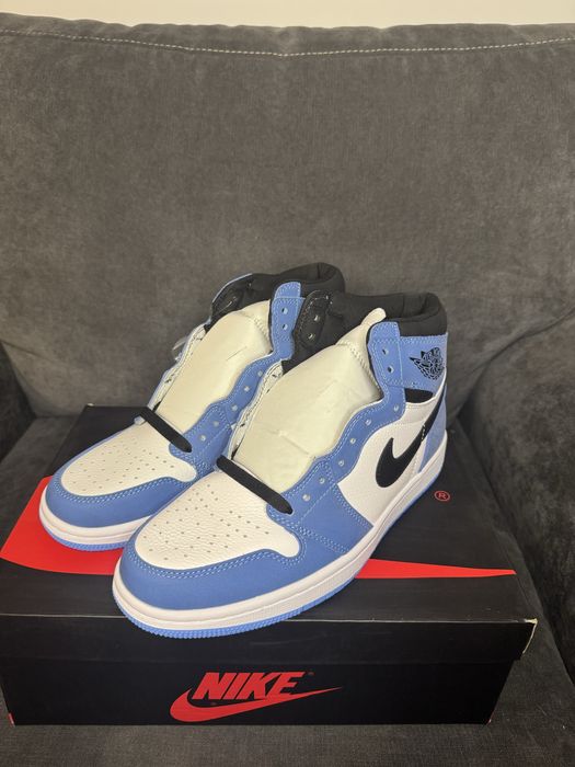 Nike Jordan 1 High Univeristy Blue
