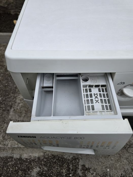 Пералня Zanussi Fa832