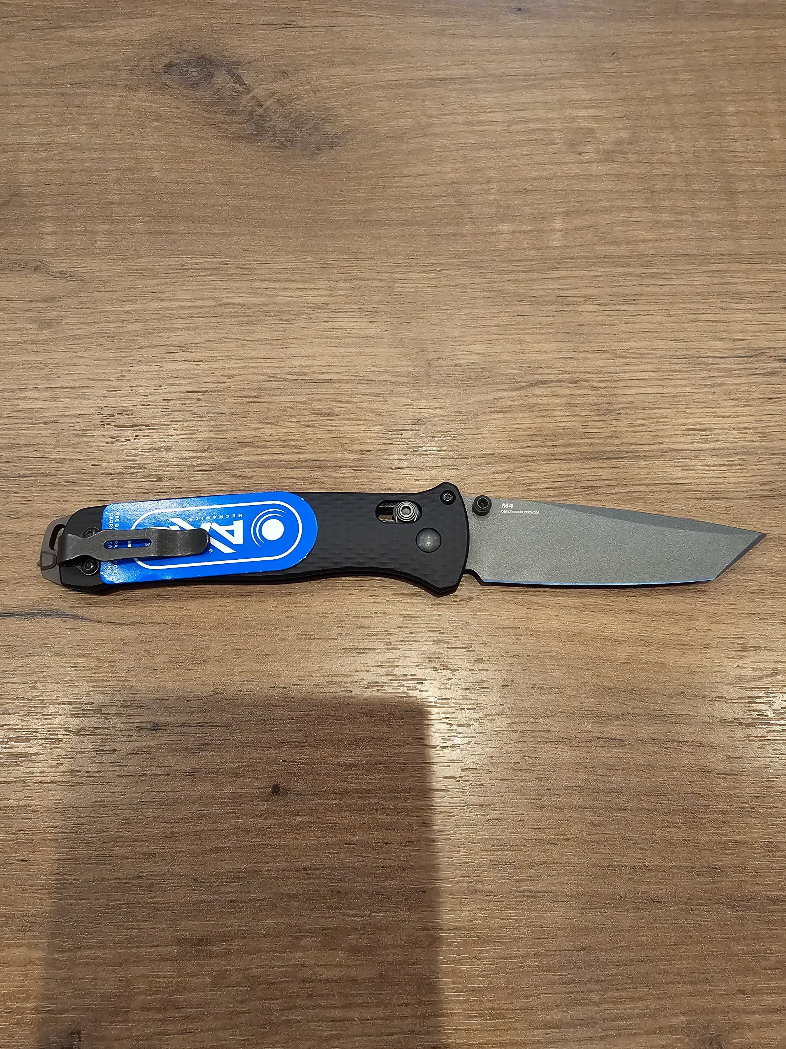 Нож Benchmade Bailout M4