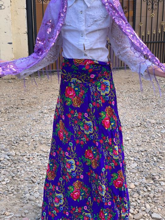 vând fuste plisate țiganesti