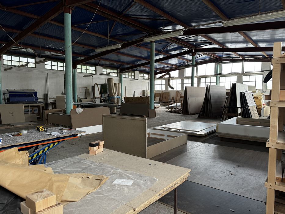 De vanzare proprietate industriala